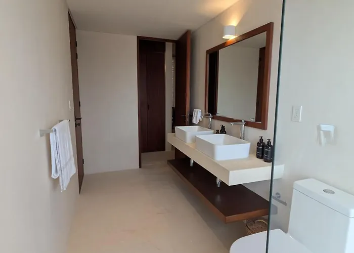 Amplio Y Maravilloso Con Piscina Privada En By Yeah